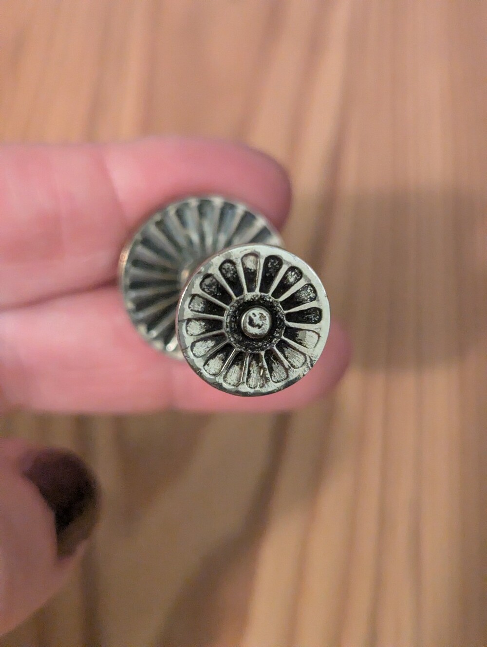 Vintage Sugar / Olive Pincher